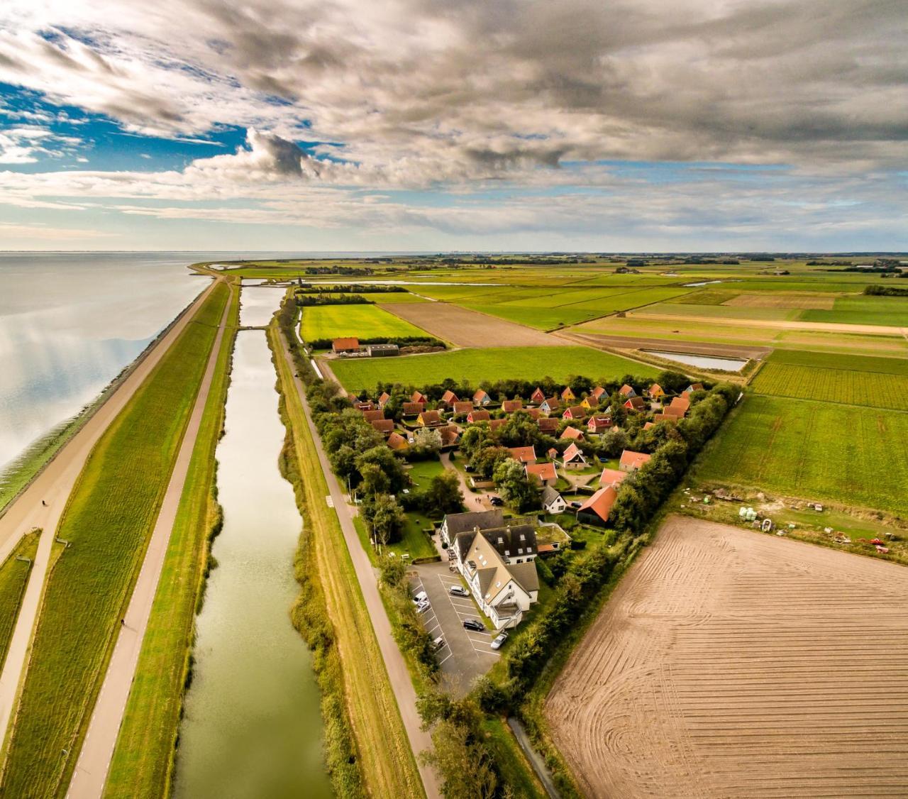 Prins Hendrik Texel Oost  Bagian luar foto